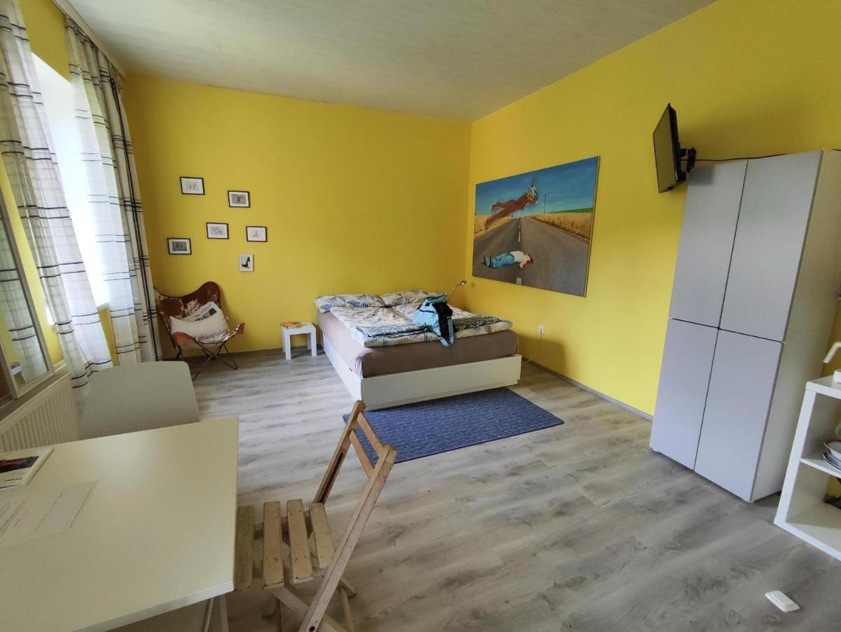 Thegarden Bed&Bike Appartement Gmunden Buitenkant foto